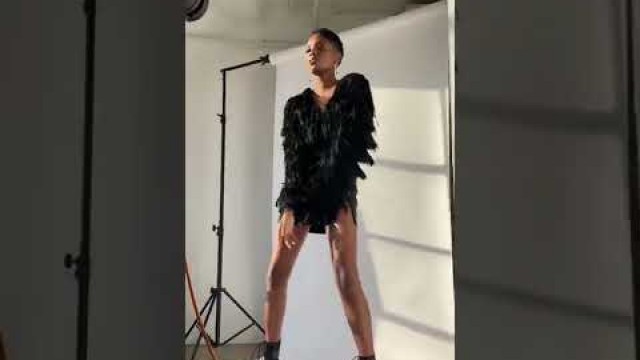 'Behind the Scenes Edgy Fashion Shoot #fashionmodel #posingsouls'