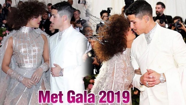 'Priyanka Chopra Nick Jonas PDA | MET Gala 2019 | INSIDE VIDEOS'