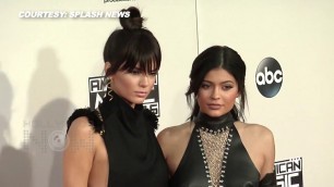 '(VIDEO) AMAs 2015: Kendall, Kylie Jenner ROCK HOT Looks On Red Carpet'