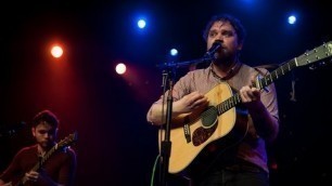 'Frightened Rabbit - Old Old Fashioned (Live on KEXP)'