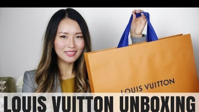 'LOUIS VUITTON POCHETTE METIS unboxing 2018 | Modelling shots and what fits | Isabelle Ahn'