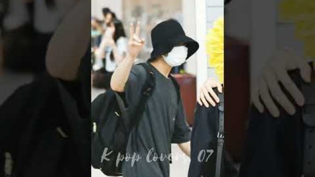 '#bts.... #jungkook airport fashion... 