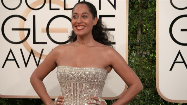 'Golden Globes 2017 Fashion Cam Arrivals: Tracee Ellis Ross, Anna Chlumsky | ScreenSlam'