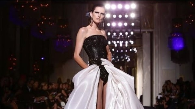 'Versace | Haute Couture Fall Winter 2014/2015 Full Show | Exclusive'