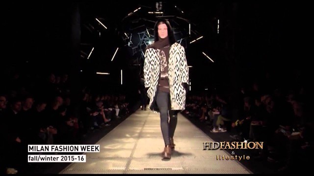 'VERSACE FW\'15/16 | Milan Fashion Week | HDFASHION'