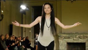 'Nine-Year-Old Fashion Designer Gets Vera Wang’s Attention'