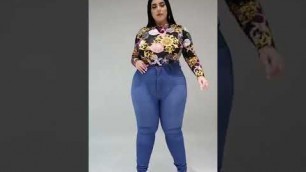 'Model Plus Size Top and Blue Jeans |Plus Size Jeans Fashion |#shorts #youtubeshorts #status'