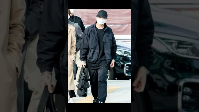 'jungkook airport fashion #bts#jungkook#