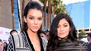 'Kendall & Kylie Jenner Smokin’ Hot on 2015 Billboard Music Awards Red Carpet'