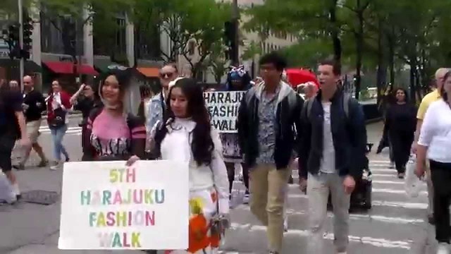 'Harajuku Fashion Walk Chicago (原宿ファッションウオクシカゴ)'