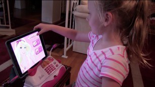 'Kids Eat and Review Candy - Candy shopping with the Barbie Cash Register App!'