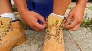 'how to tie work boots'