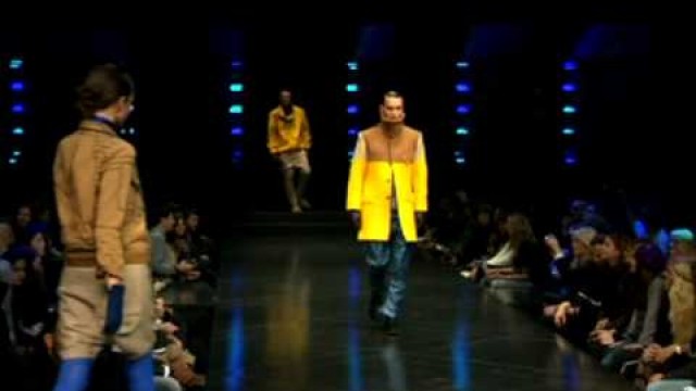 'G Star Raw Fashion Show- Women\'s Ready to Wear Autumn/Winter 2010/11'