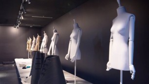 'Viktor&Rolf: Fashion Artists | Behind the scenes'