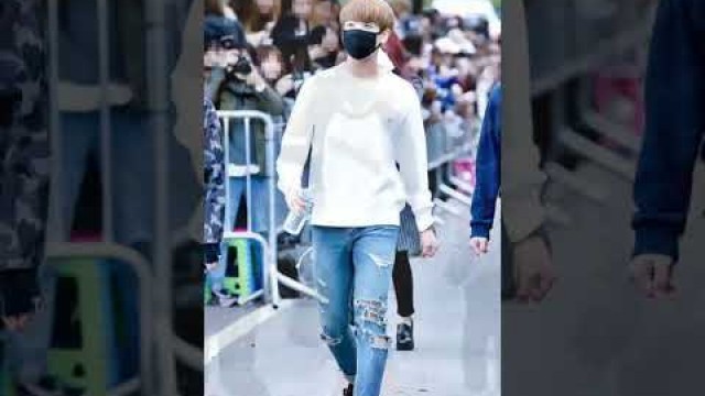 'Jungkook airport fashion #jungkook_airport_fashion #shorts'