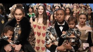 'Milan Fashion Show Report: Gucci Wows the Onlookers'