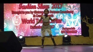 'Qwyncy Grace @ D\'Great Eight Christmas Fashion Show | World Trade Center'