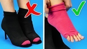 '32 BRILLIANT CLOTHING HACKS'