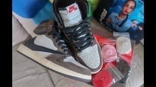 'Lacing Up EVERY Lace Option for the Travis Scott Air Jordan 1!'