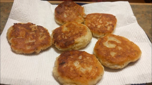 'Old Fashion Potato Cakes / How to Use Left Over Mashed Potatoes'