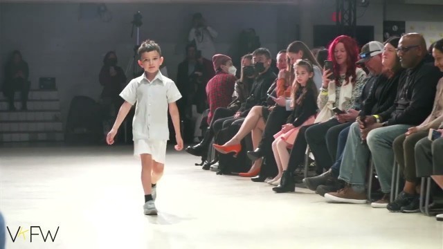 'Vancouver Kids Fashion Week Fall Winter 2022:23 Maria Elena Infantiles Show'