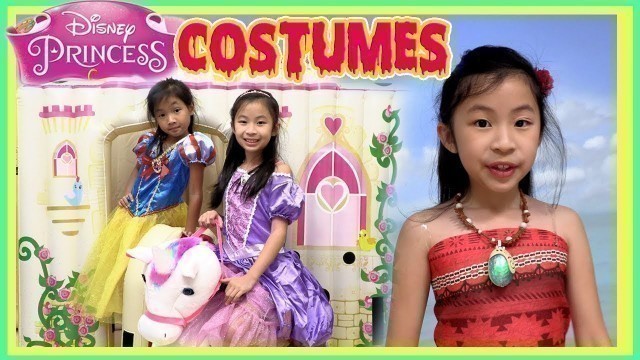 'Pretend Play Disney Princess Costume Fashion Show'