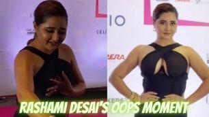 'Rashami Desai\'s Oops Moment at Grazia Young Fashion Award 2022'