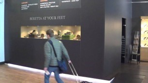 'BERETTA BOOTH IWA 2015 (Clothes and Boots)'