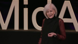 'How I became an accidental fashion icon at 64 | Lyn Slater | TEDxMidAtlantic'