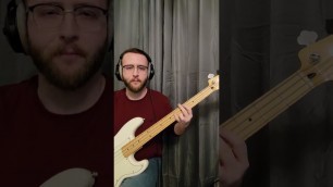 'QuikClips: My Chemical Romance - \"It\'s Not a Fashion Statement, It\'s a Deathwish\" Bass Cover'