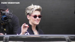 'VIDEO Kristen STEWART attends Paris Fashion Week 5 march 2019 show Chanel'