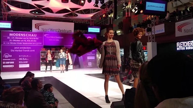 'Fashion show wardrobe malfunction funny Germany Frankfurt'