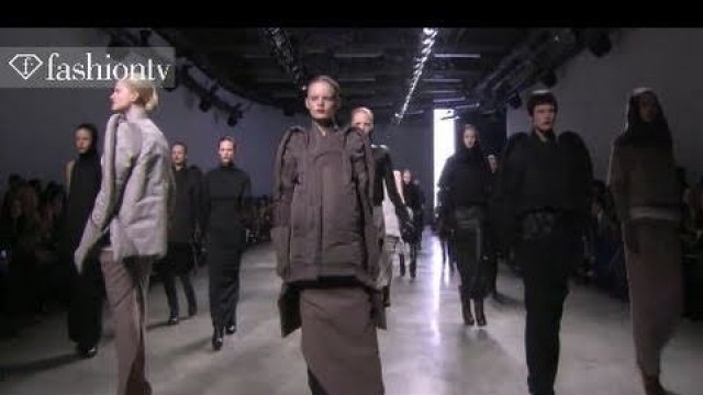 'Rick Owens ft Lindsey Wixson Show Fall 2011 Paris FW | FashionTV - FTV.com'