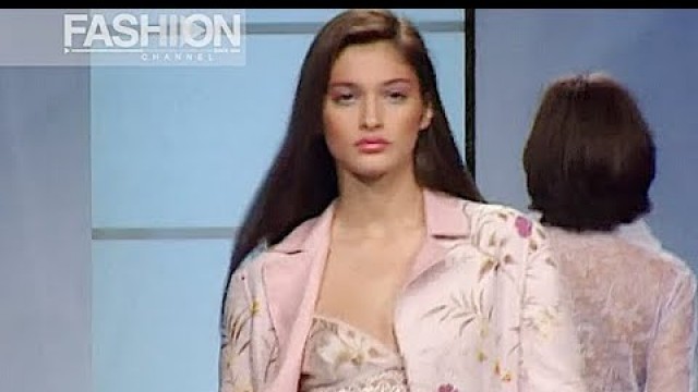 'VALENTINO Spring Summer 2000 Paris - Fashion Channel'