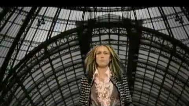 'Chanel Fall 2006 Fashion Show (full)'