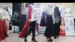 'fashion show hijab casual samarinda'
