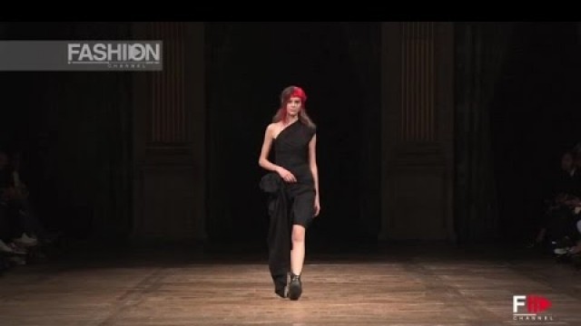 'YOHJI YAMAMOTO Spring Summer 2016 Full Show Paris by Fashion Channel'