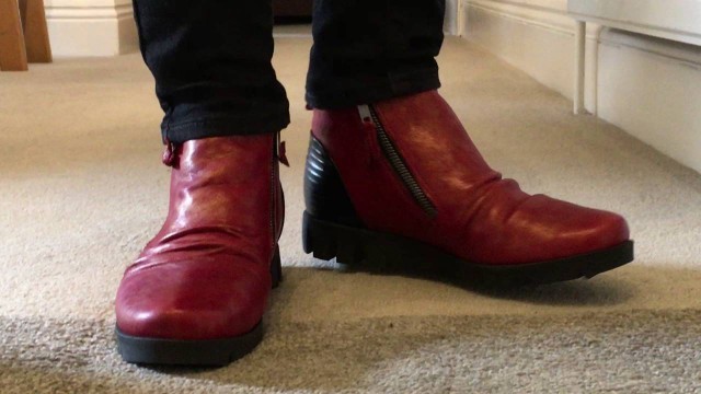 'Gorgeous Red Biker Style Boot from Softwaves Shoes'