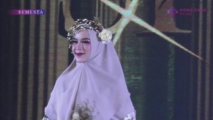 'Fashion Show - SEMESTA By Nona Anna Hijab'