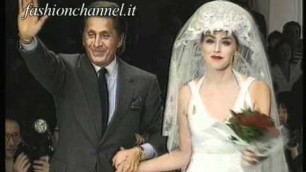 '\"SHARON STONE\" Exclusive Wedding Dress closing Valentino SS1994'