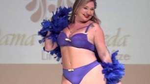 'DAMA DE SEDA - Desfile Fashion Weekend Plus Size - Inverno 2016'