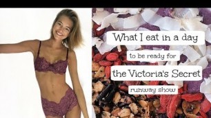 'What I Eat In A Day As A Model Pt  1 | Victoria Secret Show Meal Prep | Sanne Vloet'