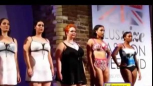 'Plus size models fashion show with it 2016'