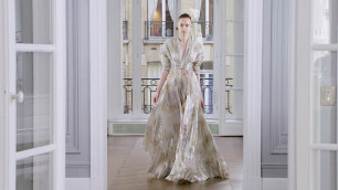 'Ralph & Russo | Fall Winter 2018/2019 Full Fashion Show | Exclusive'