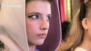 'Models Backstage at Tsumori Chisato Fall 2012 | Paris Fashion Week | FashionTV'