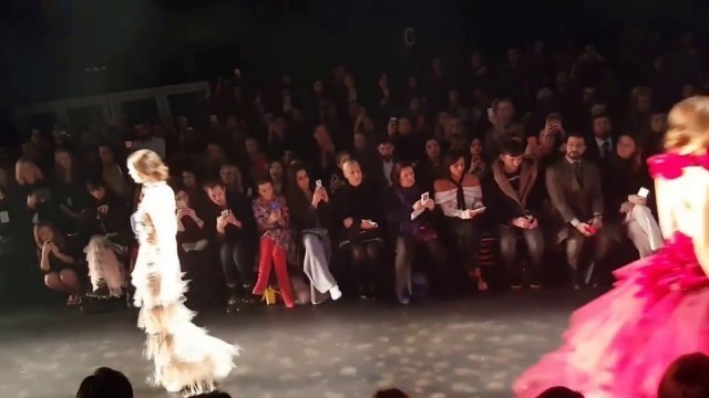 'Fashion Week FW16: Short Clip from Marchesa Show'