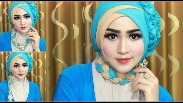 'TUTORIAL HIJAB SEGI EMPAT UNTUK WISUDA,KONDANGAN FASHION SHOW ATAU PESTA LAINNYA'