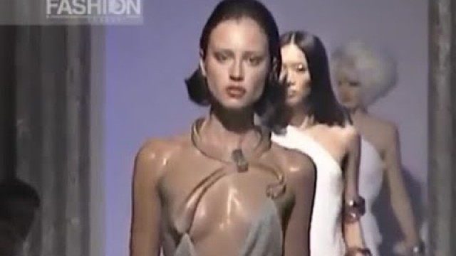 'THIERRY MUGLER Couture Spring 1998 Highlights Paris - Fashion Channel'