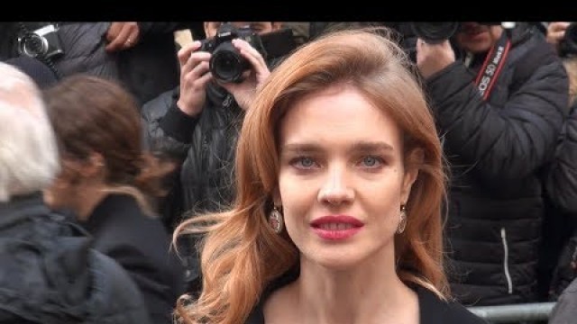 'Fashion Week Paris 2018 2019  NATALIA VODIANOVA  n5'