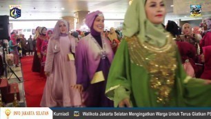 'Hijab Tutorial Dan Fashion Show Dalam Memperingati Hari Kartini - Rabu 26 April 2017'